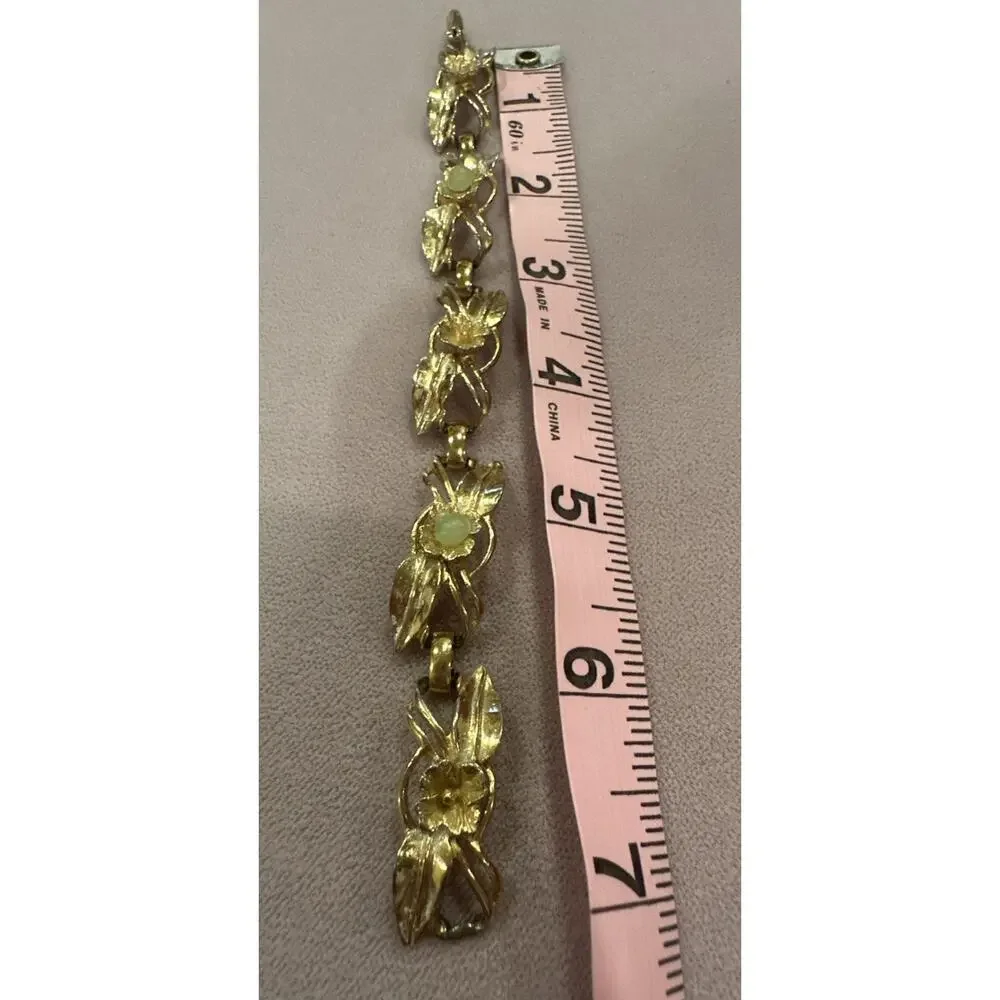 VTG KRAMER Gold Tone Flower And Petal Bracelet Glass Stones Collectible